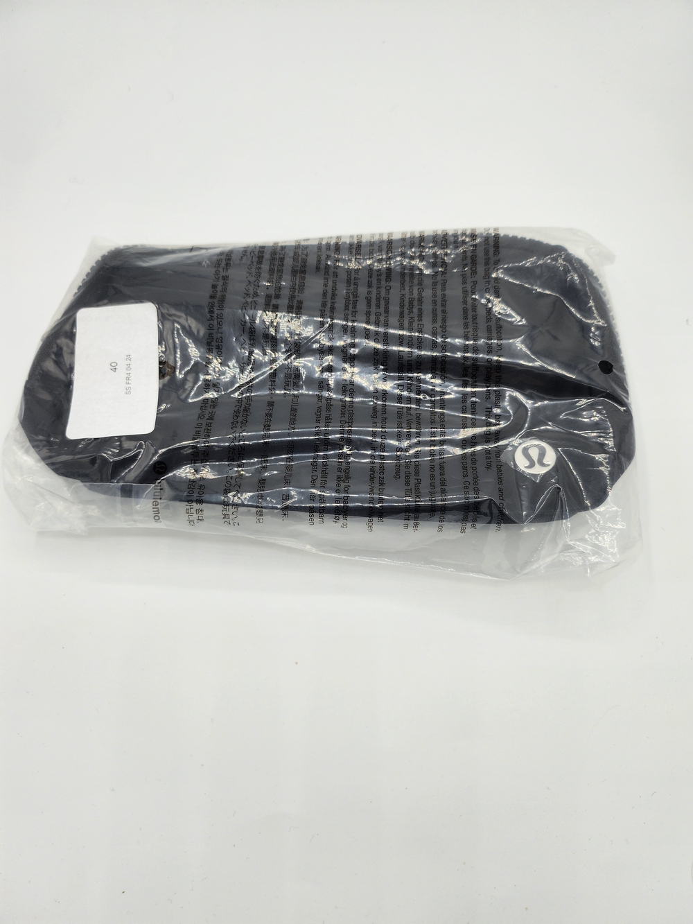 lululemon Everywhere Belt Bag 1L - Black W/Silver Logo  NWT - Picture 2 of 9